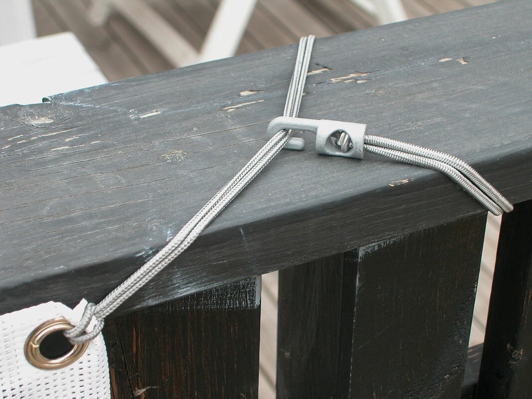 Elastiska band med hake
