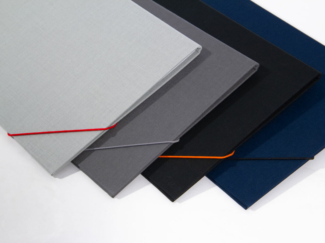 Vävklädd exklusiv mapp med snodd Vävklädd exklusiv mapp med snodd