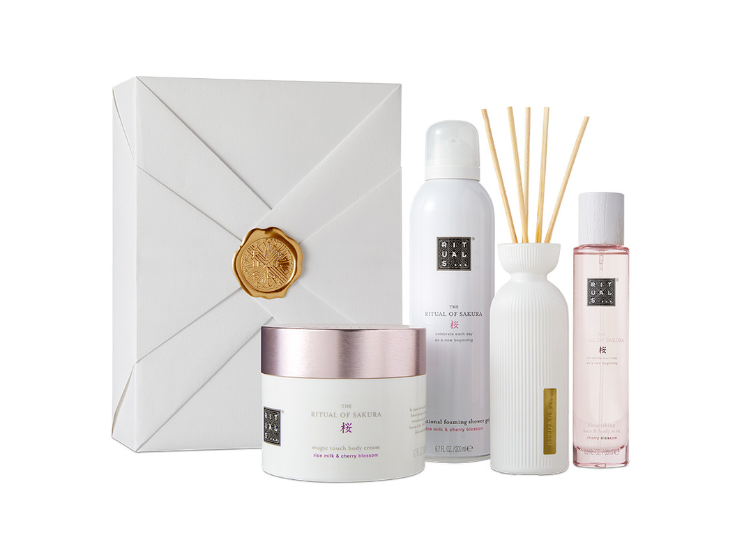 The Ritual of Sakura Gåvoset
