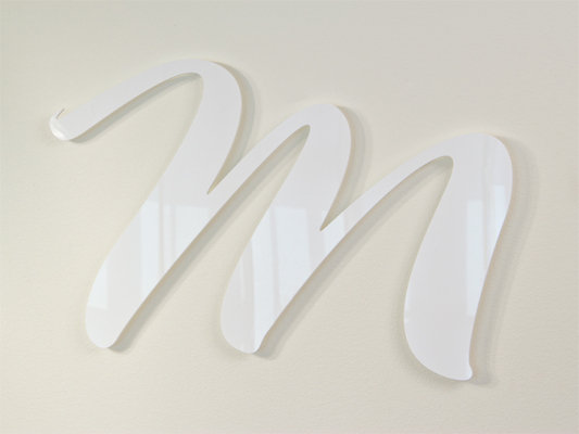3D-logotyp / bokstäver i akryl