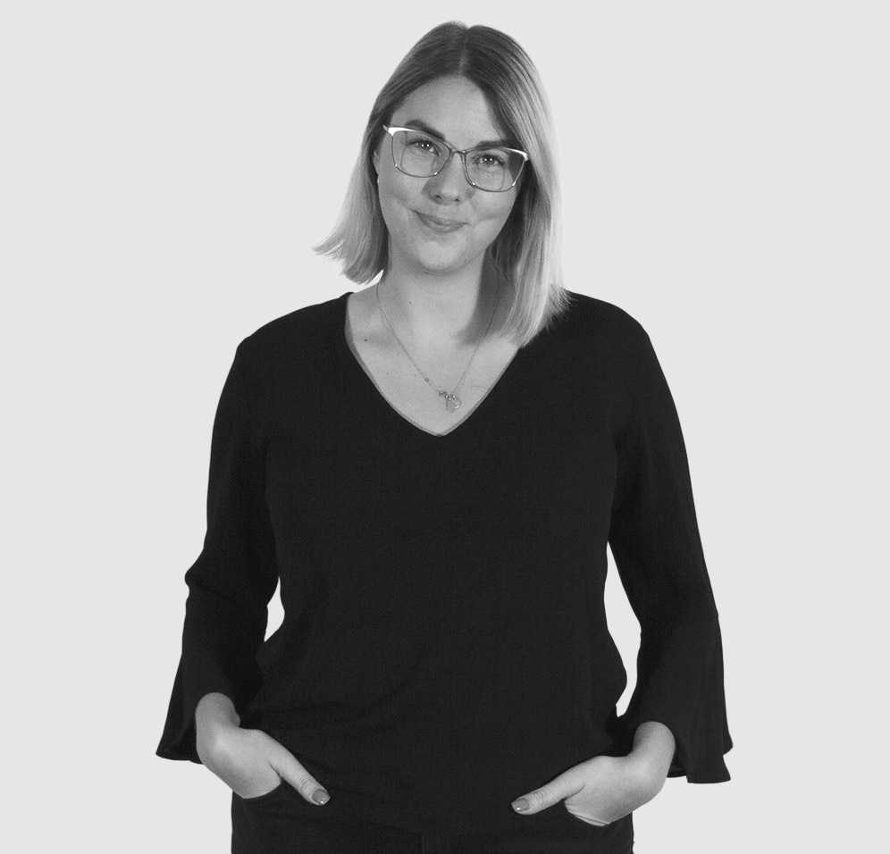 JULIA MÖLLERSTRÖM JULIA MÖLLERSTRÖM