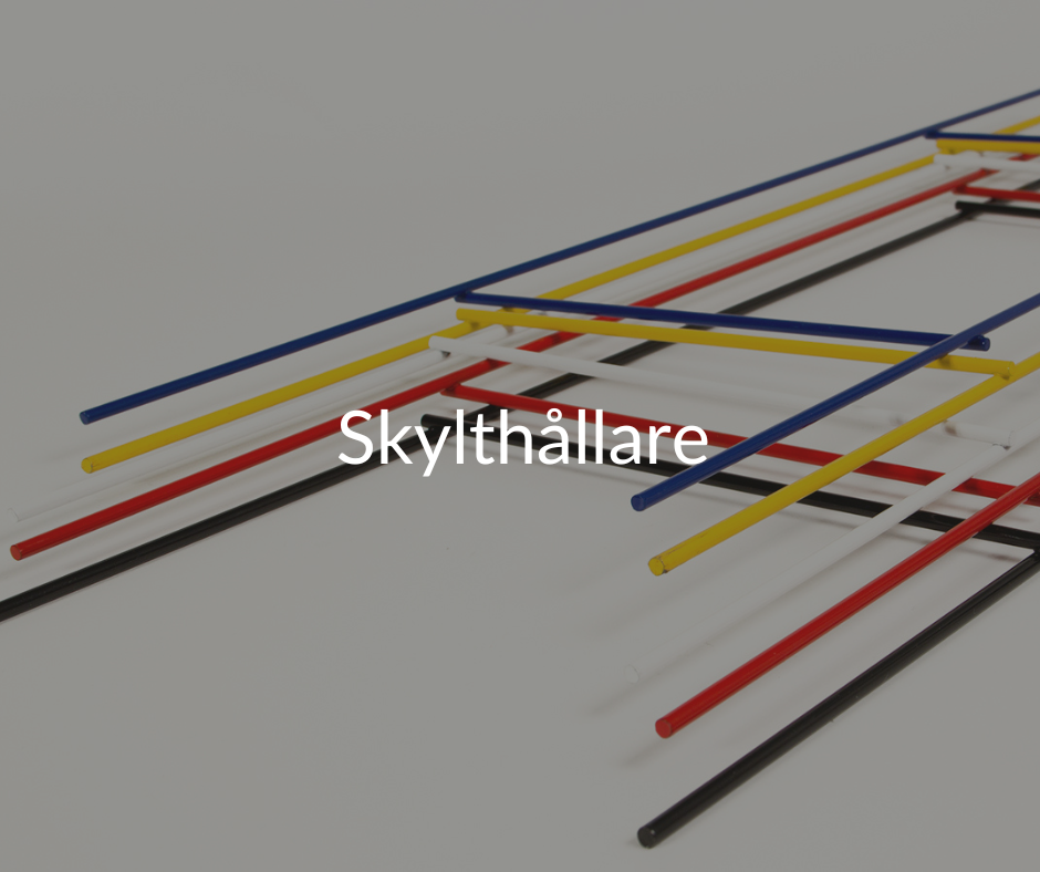 Skylthållare till utomhusskyltar